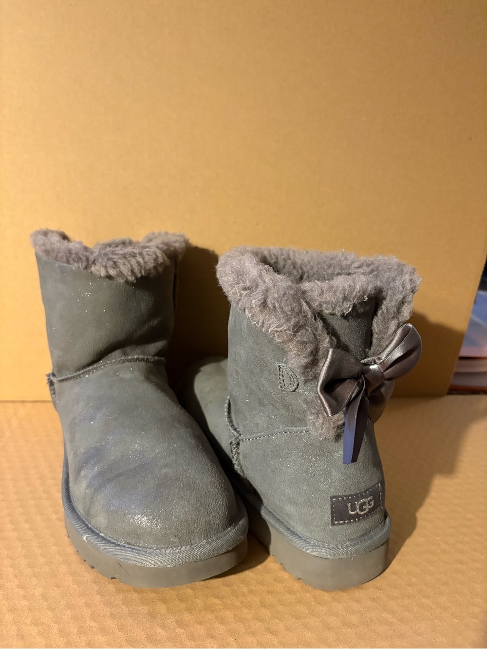 UGG Women Gray Suede Sheepskin Boots with Back Bow